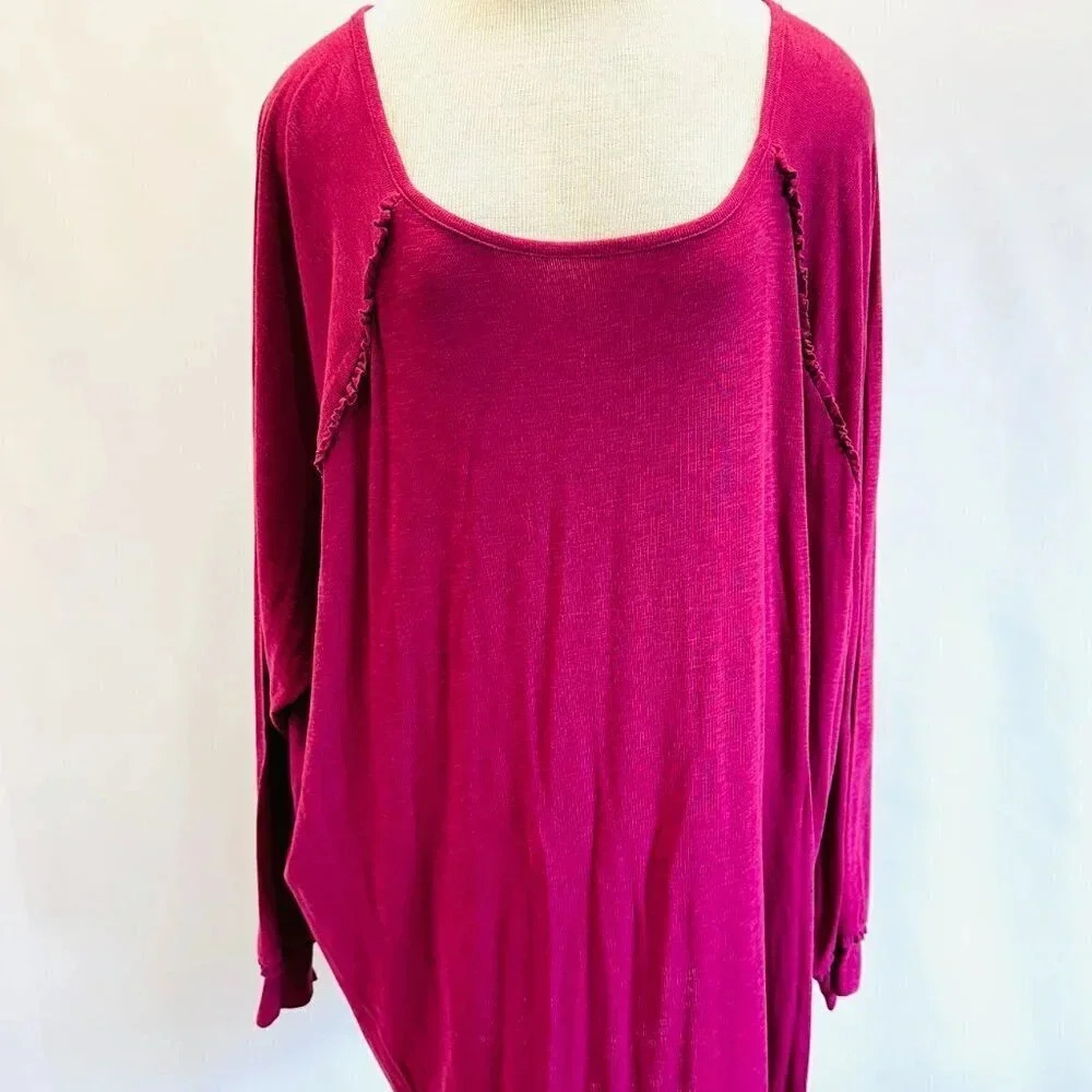 NWT LAUREN CONRAD Women Long Sleeve Pullover Scoop Neck Red Shirt Plus Size 4X